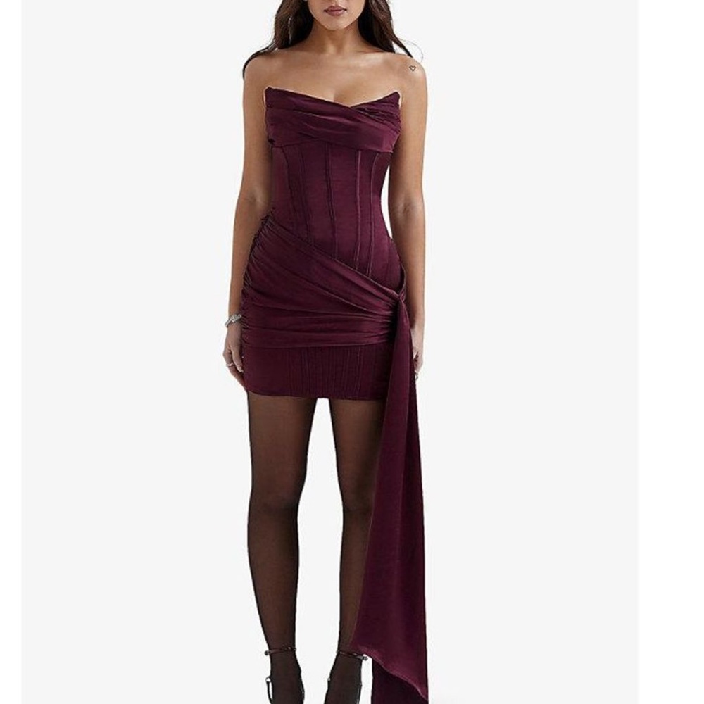 SOLD🔴HOUSE OF CB Loubella dress worn once (like new) dry cleaned